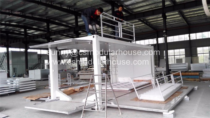 20FT Modular Container House with Hydraulic Veranda Image1