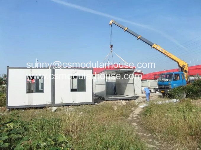 Low Cost Folding Container House Image1