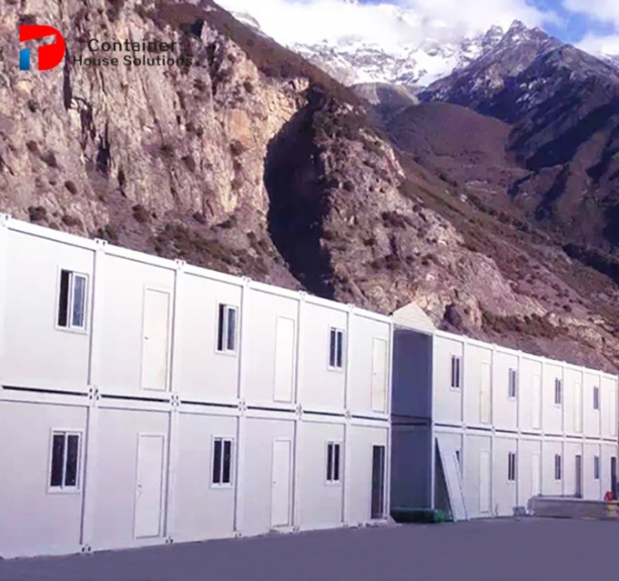 China Flat Pack Container Prefabricated Homes Image1