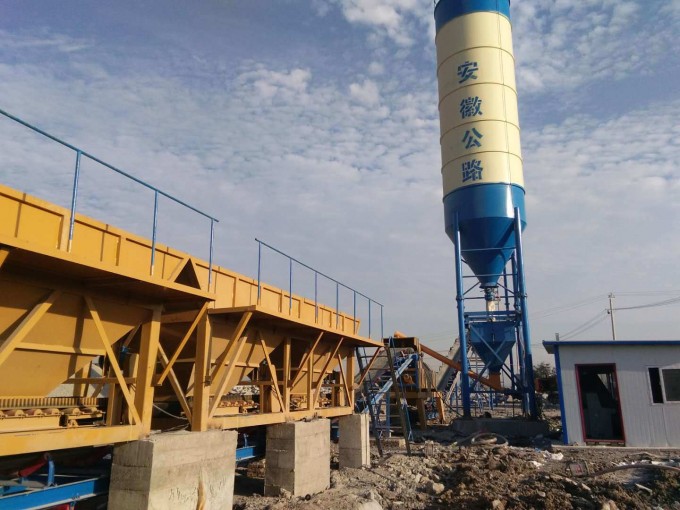 High Quality Italian Wbz300 Stabilized Soil Mixing Station on Sale Image1