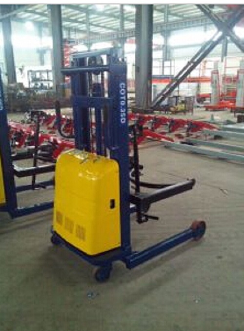 350kg Semi-Electric Drum Truck with High Quality Image1