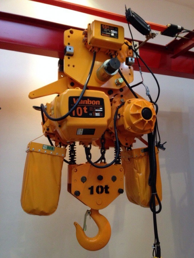 Electric Trolley for 10 Ton Chain Hoist/Crane Image1