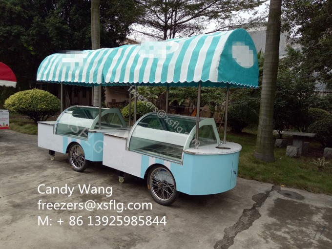 Gelato Cart / Ice Cream Trolley Display Showcase / Italian Gelati Cars Freezers with Wheels for Sale Image1