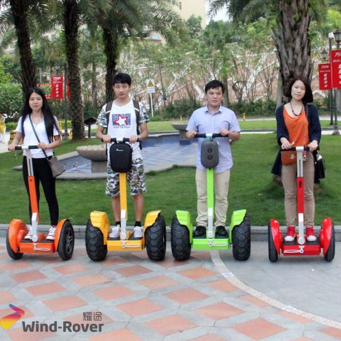 New Design Scooter Cheap Electric Golf Carts Image1