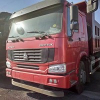 Sinotruk HOWO LHD 33