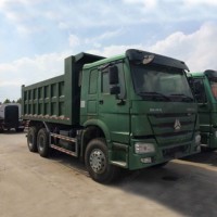 Sinotruk HOWO LHD 33
