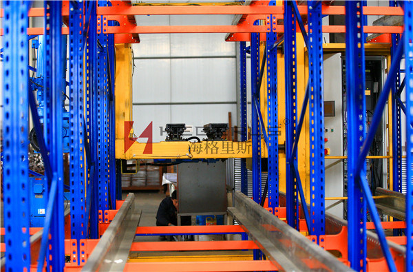 Low Temperature Working Radio Shuttle Cart Image1