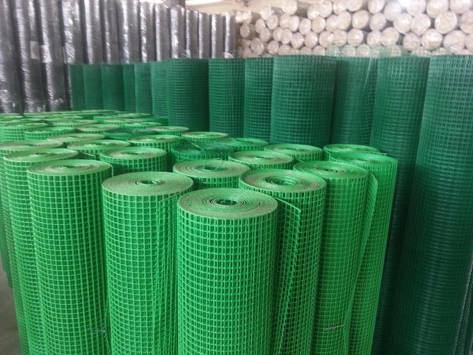 PVC Coated Welded Wire Mesh 1′′x1′′ Hole Image1