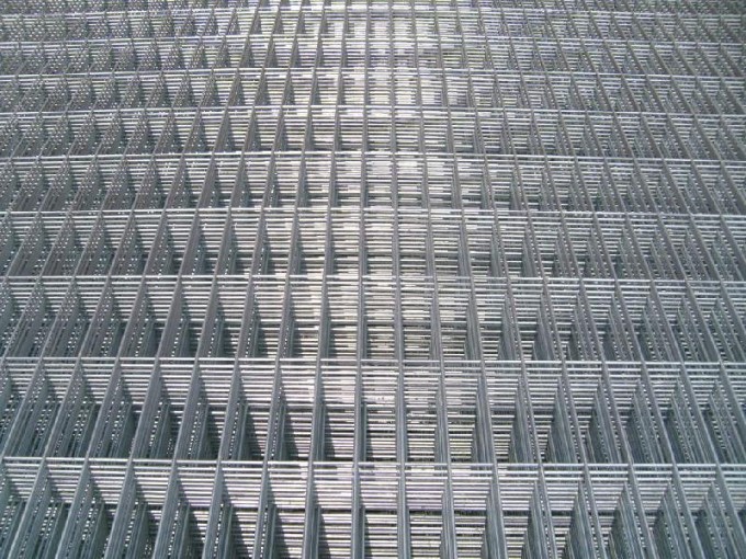 Welded Wire Mesh Panels with Hot Dipped Galvanized Image1