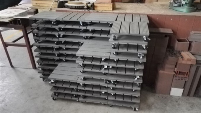 Square Pot Trolley 300 mm OEM WPC Flower Trolley Image1