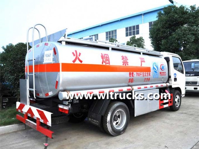 DFAC 5000L fuel tank truck Image3