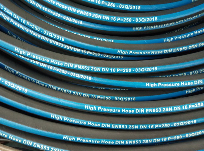 Hydraulic Hose Image1