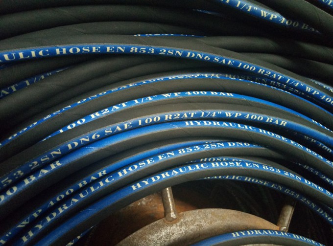 Cheap Hydraulic Rubber Hose Image1