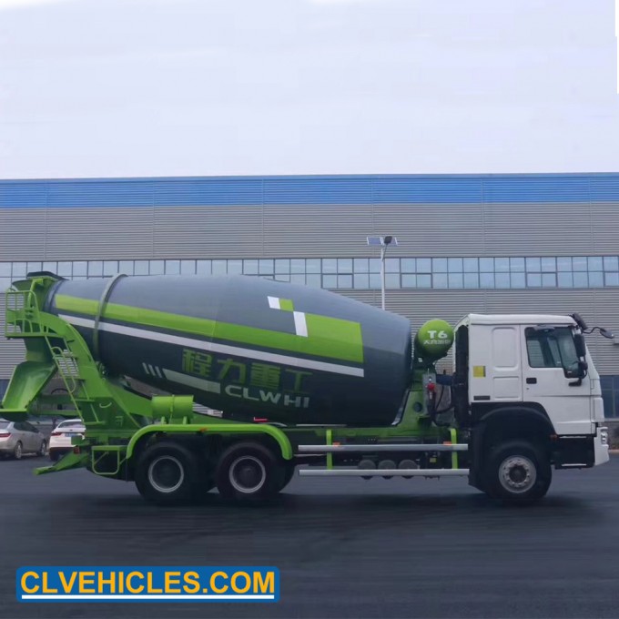 HOWO 8*4 Construction Vehicle Self Loading Concrete Mixer Truck Image1