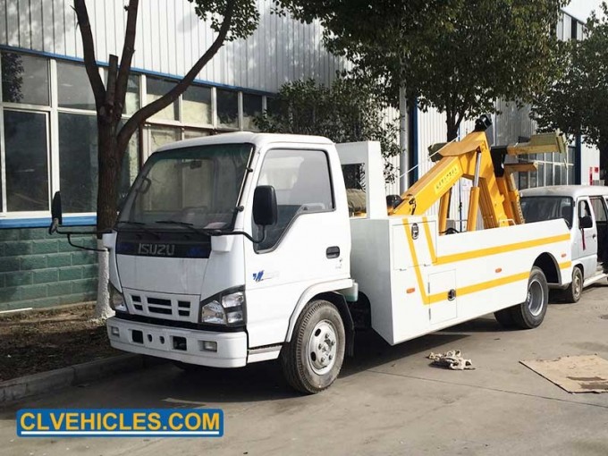 Isuzu Road Wrecker Chassis Repair Truck 4X2 Tow Truck Image1
