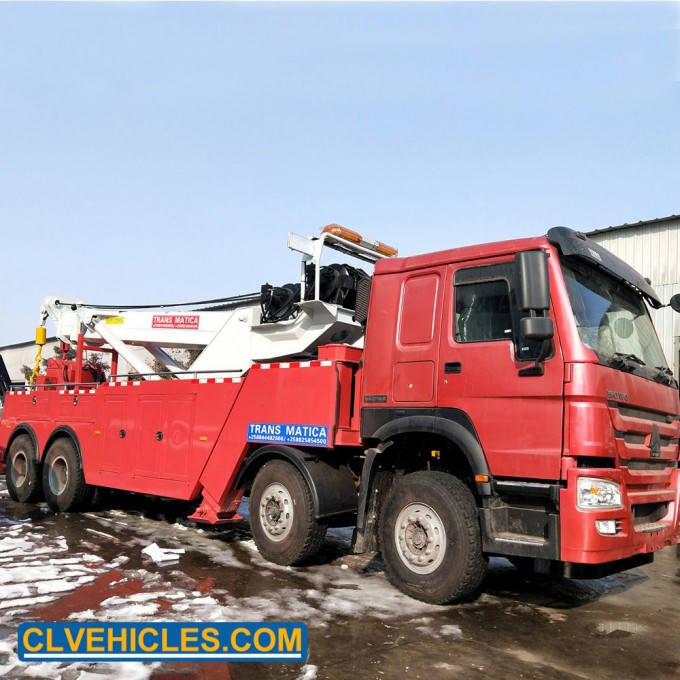 Clw 8*4 12wheels Heavy Duty Rotator Recovery Truck Bus Towing Tow Truck Image1