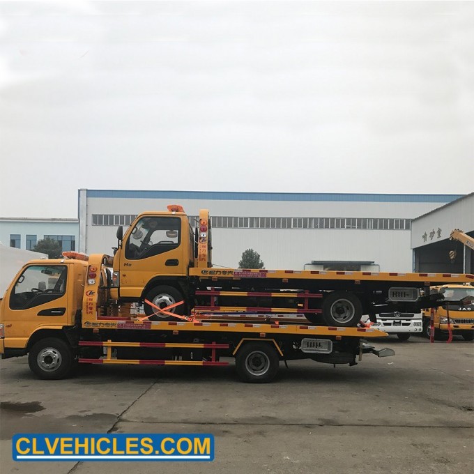 JAC 4*2 4t Rescue Car Carrier Flatbed Wrecker Tow Truck Image1