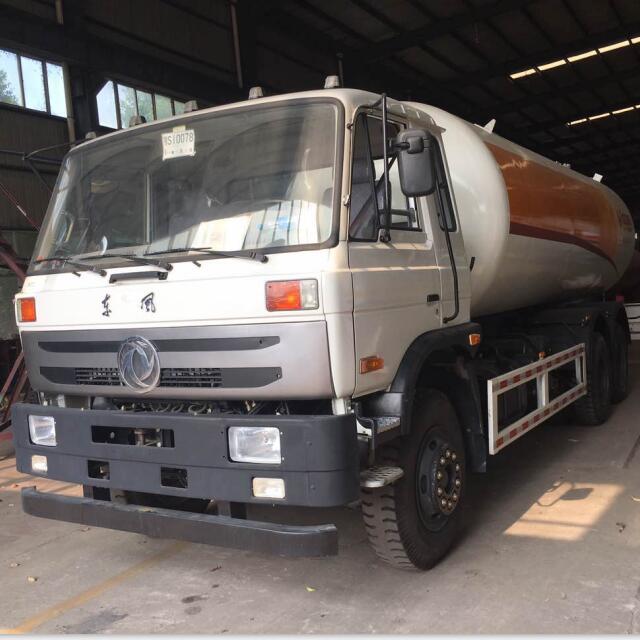 Dongfeng 6X4 12MT Fully Refrigerated LPG Road Tank Truck Image1