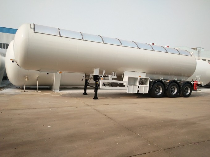 Air Suspension 3-Axle 49.6CBM 50000Liters 25MT 25Tons 25T LPG Tanker Semi Trailer Image1